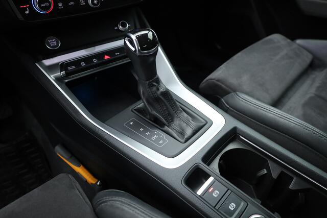 Audi Q3 35 TFSI S Line | Rijklaar! | Dig. Cockpit | Trekhaak | Cruise Contr. | 360cam | Stoelverw.
