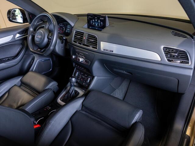 Audi Q3 2.0 TFSI quattro Sport 3x S-Line Edition / 220pk / Trekhaak / Panorama dak / Nappaleder / Bose / Elektrische stoelverstelling /