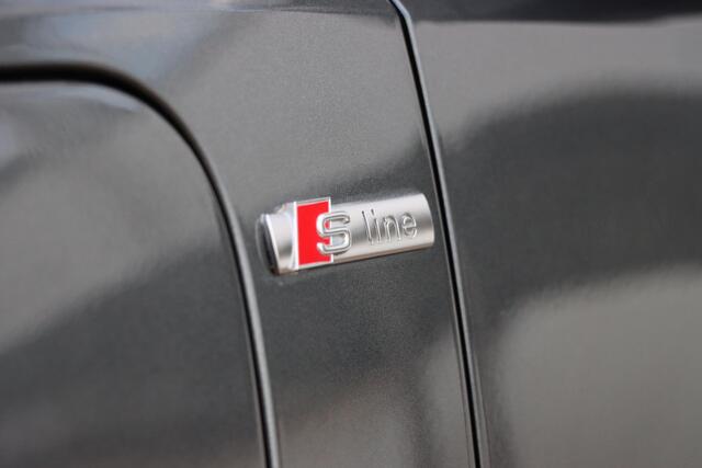 Audi Q3 45 TFSI e S edition 245pk S Tronic | SOH 99,7% |