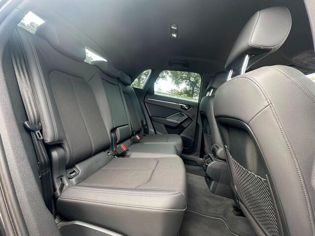 Audi Q3 35 TFSI S-Line, Xenon, Navi, ACC, Lane, 360 Camera