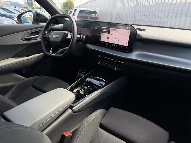 Audi Q3 1.5 TSI e-hybrid 272pk S edition / Panoramadak / Camera / Navigatie