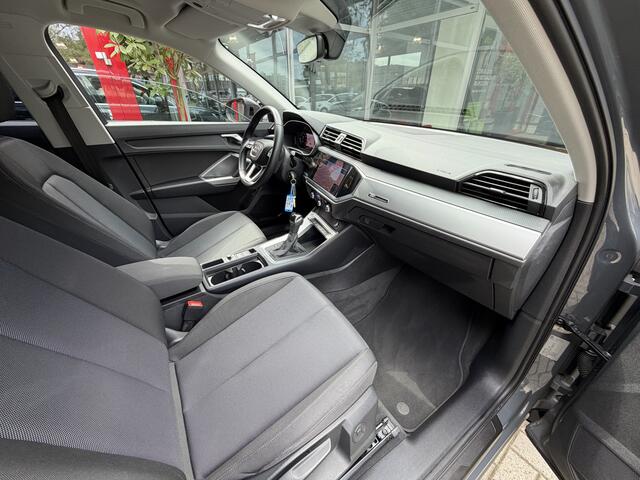 Audi Q3 35 TFSI 150PK AUT. *!* NAVI/ CARPLAY/ CAMERA/ TREKHAAK/ 75 DKM *!*