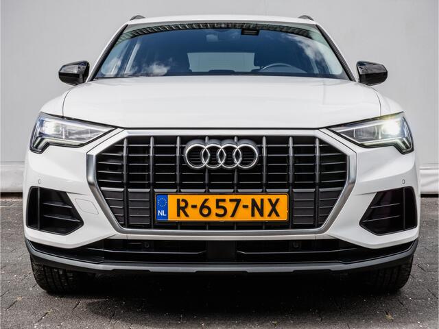 Audi Q3 45 TFSI e 245pk Advanced edition Sportstoelen/ Stoel-stuurverwarming/ Camera/ Navigatie/ Carplay/ Elektr. achterklep/ Adapt. cruise/ Virtual cockpit