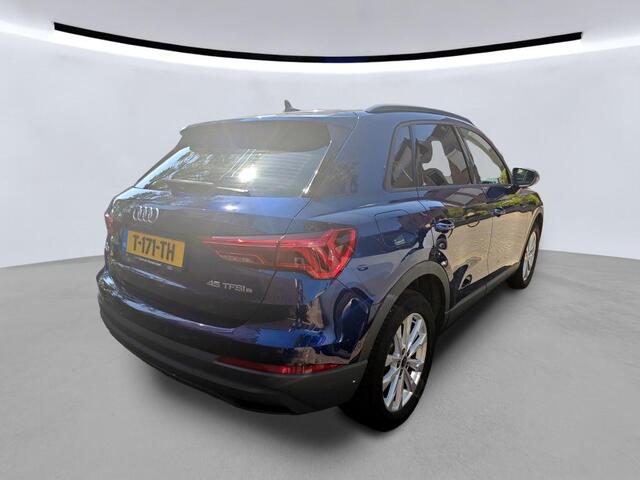 Audi Q3 45 TFSI e 245Pk Advanced Edition / Camera / PDC V+A