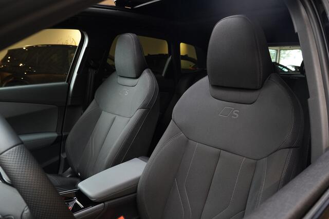 Audi Q3 1.5/272pk 200kW e-hybrid S-Line Blackstyle|2025|Panoramadak|Trekhaak|Sonos|MatrixLED|Cruise+ACC|Keyless|Blindspot|PDC+Assist+Camera|20"LMV|Stoelverwarming