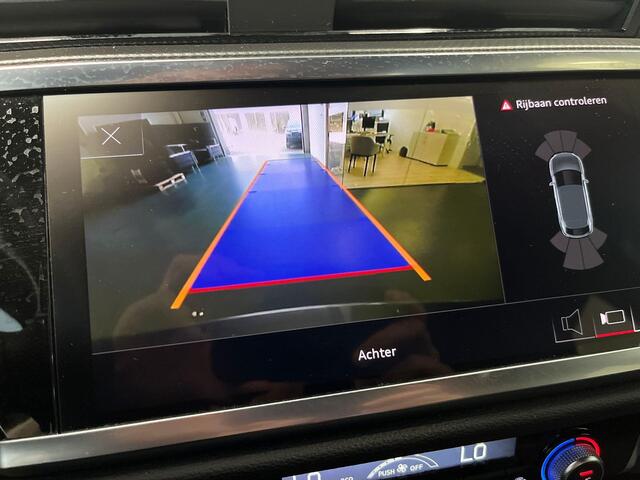 Audi Q3 Sportback 45 TFSIe 245pk S Edition · Camera · Apple/Android Car Play · Elek. Achterklep · Dodehoeksensor · Lederen Bekleding · Garantie t/m 04-02-2027 of 100.000km