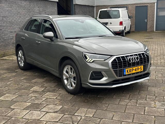 Audi Q3 35 TFSI 150pk Pro Line, Carplay, Led Koplampen, Verwarmde voorstoelen