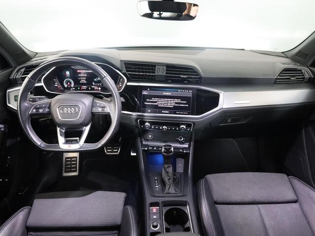 Audi Q3 Sportback 45 TFSI e S Edition 245 pk S-tronic | Navigatie | Panoramadak | Trekhaak (wegklapbaar) | Parkeersensoren | Rondomzicht camera | Matrix LED koplampen | Elektr. voorstoelen | S-Line |
