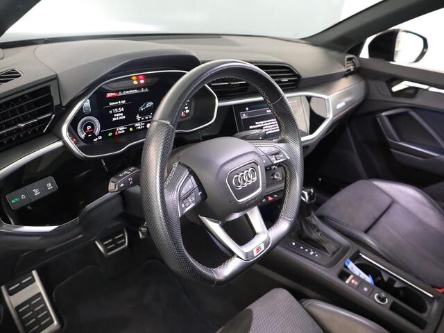 Audi Q3 Sportback 45 TFSI e S Edition 245 pk S-tronic | Navigatie | Panoramadak | Trekhaak (wegklapbaar) | Parkeersensoren | Rondomzicht camera | Matrix LED koplampen | Elektr. voorstoelen | S-Line |