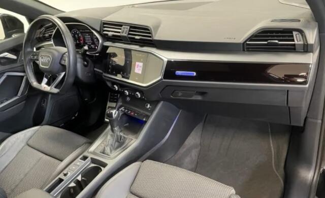 Audi Q3 Sportback 35 TFSI S-line Black Pano Sonos sfeer