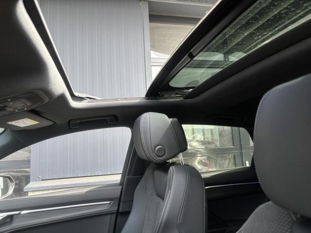 Audi Q3 Sportback 45 TFSIe S-line Sonos Pano Memory Seats