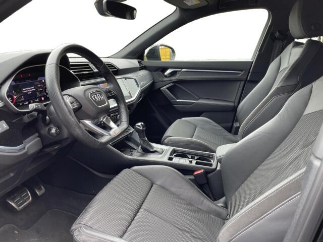 Audi Q3 Sportback 45 TFSI e S-line Black