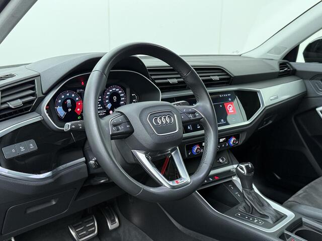 Audi Q3 35 TFSI Advanced edition | 150 PK | Automaat | Trekhaak wegklapbaar | Cruise control | Climate control | LED verlichting | Elektrische achterklep | Navigatiesysteem | Parkeersensoren | Stoelverwarming | Apple Carplay / Android Auto |