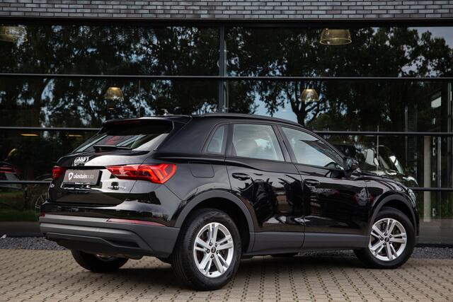 Audi Q3 45 TFSI e Advanced edition , SOH 89,2%, Adap. cruise, Trekhaak, Carplay,