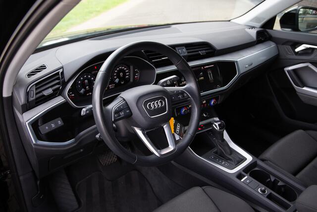 Audi Q3 45 TFSI e Advanced edition , SOH 89,2%, Adap. cruise, Trekhaak, Carplay,