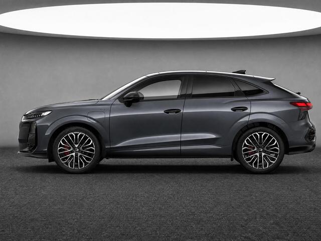 Audi Q3 Sportback 1.5 e-hybrid S edition 272 PK · Tech pro · Trekhaak elek. wegklapbaar · Glazen panoramadak