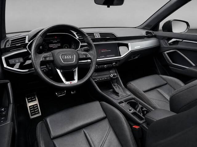 Audi Q3 Sportback 45 TFSIe 245pk S-tronic S Edition · Panoramadak · Lederen Bekleding · Camera · Wegklapbare Trekhaak · Stoelverwarming · Elek. Achterklep · 21'' velgen · Adaptive Cruise Control ·