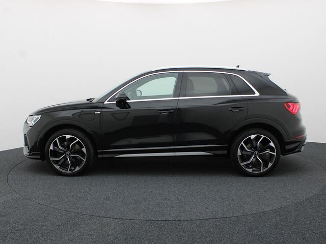 Audi Q3 45 TFSI e S edition | S-line | Trekhaak | Camera | 20'' | Side Assist | Prijs Rijklaar !!