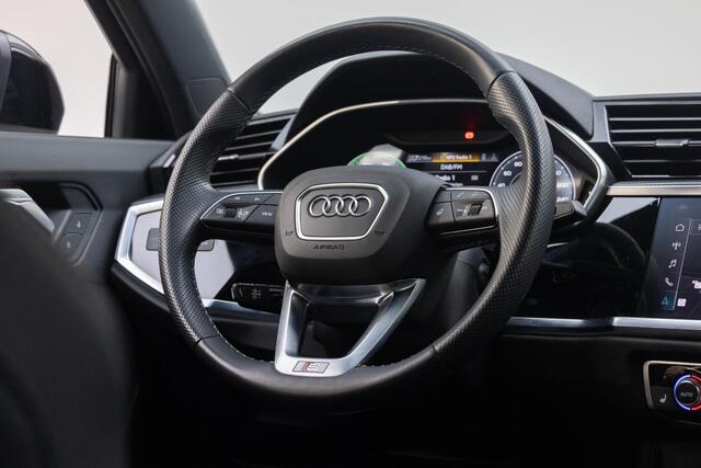 Audi Q3 45 TFSI e S edition | 360 Graden | Stoelverw. | Leren Bekleding |
