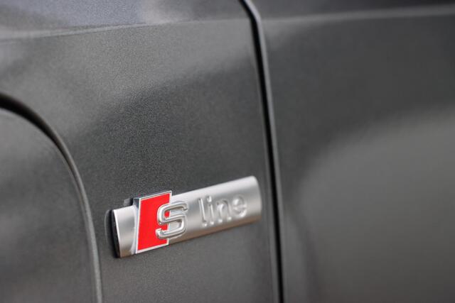 Audi Q3 45 TFSI e S edition 245pk S Tronic | SOH 90,3% |