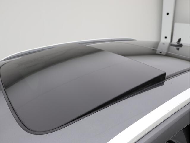 Audi Q3 35 TDI S-Line Pano, Trekhaak, Keyless, ACC