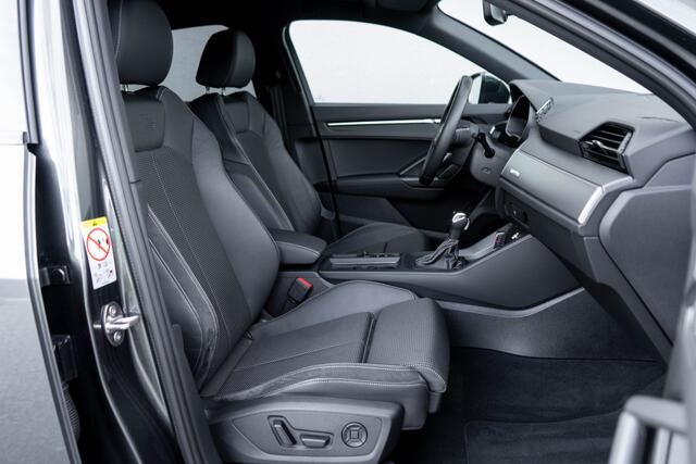 Audi Q3 Sportback 45 TFSI e S-Line / Full LED/ Camera/ Comfortkey/ 20 inch/ 180kW