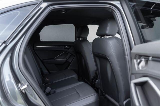 Audi Q3 Sportback 45 TFSI e S-Line / Full LED/ Camera/ Comfortkey/ 20 inch/ 180kW
