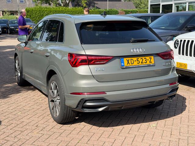 Audi Q3 35 TFSI S Line / CarPlay / Parkeerhulp V+A / 18'' / Sfeerverlichting / Elektr. stoelen / Matrix LED / Virtual Cockpit / Cruise Control