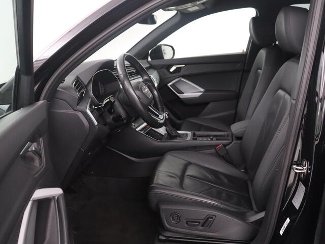 Audi Q3 35 TFSI S edition | Leder | Virtual Dashboard | Carplay | Stoelverwarming | Climate control | Cruise control | Camera | Park assist | Navigatie |