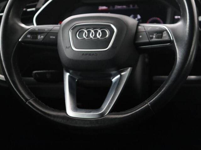 Audi Q3 35 TFSI S edition | Leder | Virtual Dashboard | Carplay | Stoelverwarming | Climate control | Cruise control | Camera | Park assist | Navigatie |