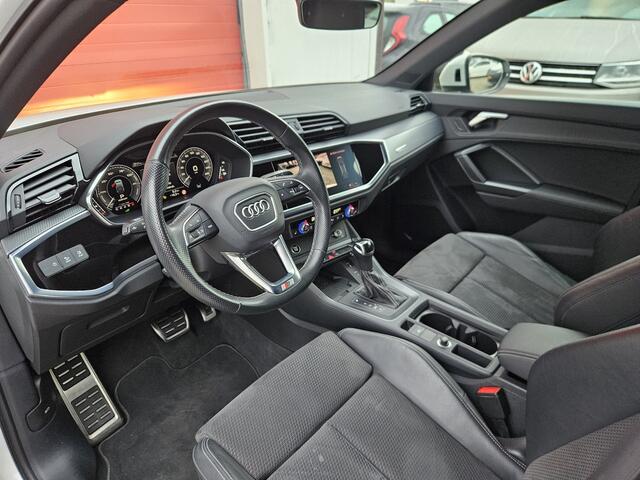 Audi Q3 Sportback 45 TFSI e S-Line | ACC | Camera | Carplay Rijklaar inclusief 1 jaar BOVAG garantie!