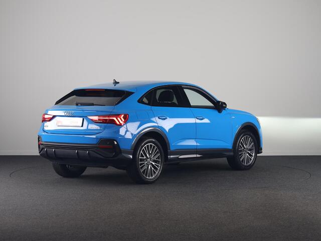 Audi Q3 Sportback 45 TFSI e S Edition 245pk | Navigatie | Elektrisch verstelbare voorstoelen | Sonos Audio | Adaptieve cruise controle | Stoelverwarming | S-line interieur