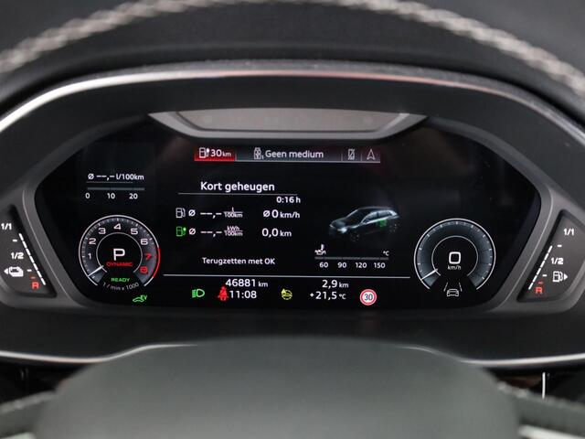 Audi Q3 Sportback 45 TFSI e S Edition 245pk | Navigatie | Elektrisch verstelbare voorstoelen | Sonos Audio | Adaptieve cruise controle | Stoelverwarming | S-line interieur