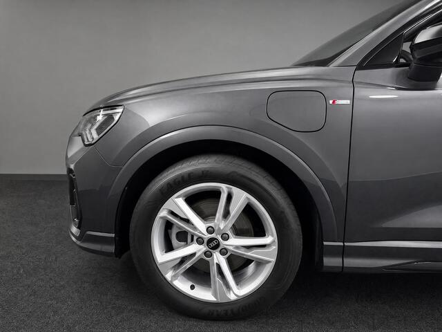 Audi Q3 45 TFSIe 245pk S edition · Trekhaak Wegklapbaar · 360 Camera · Lederen Bekleding · Adaptive Cruise Control · Apple/Android Car Play · Elek. Achterklep · Keyless · 19'' Inch ·