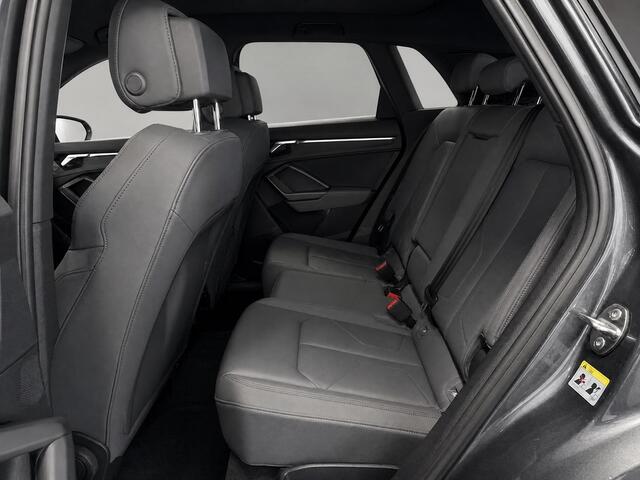 Audi Q3 45 TFSIe 245pk S edition · Trekhaak Wegklapbaar · 360 Camera · Lederen Bekleding · Adaptive Cruise Control · Apple/Android Car Play · Elek. Achterklep · Keyless · 19'' Inch ·