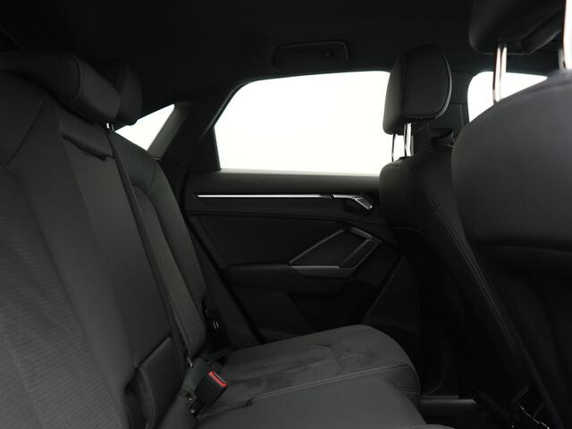Audi Q3 Sportback 45 TFSI e 2x S Line PHEV 245pk Dealer O.H | Adaptive Cruise | 360 Camera | Blis | Sporstoelen Verwarmd | Carplay | Navigatie | DAB | Virtual | 18"L.M | Plug In Hybrid
