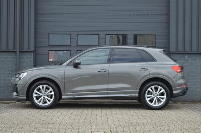 Audi Q3 35 TFSI Pro Line S | S-LINE | PANO | CAMERA | CARPLAY |