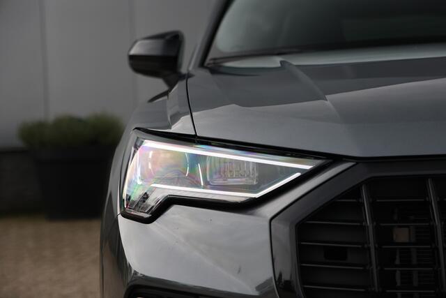 Audi Q3 45 TFSI e 245pk Competition S-Line Black Pano|360cam|Elek stoelen|DLR