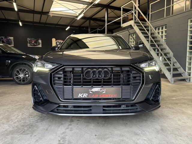 Audi Q3 35 TFSI 3x S-line VIRTUAL-CAMERA-TREKHAAK-LED-20''