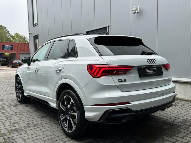 Audi Q3 45 TFSI e 3x S-Line 245PK | Pano | Keyless | Camera | Matrix | ACC | Lane | 1e eig