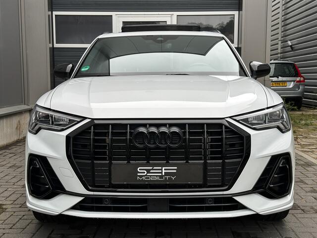 Audi Q3 45 TFSI e 3x S-Line 245PK | Pano | Keyless | Camera | Matrix | ACC | Lane | 1e eig