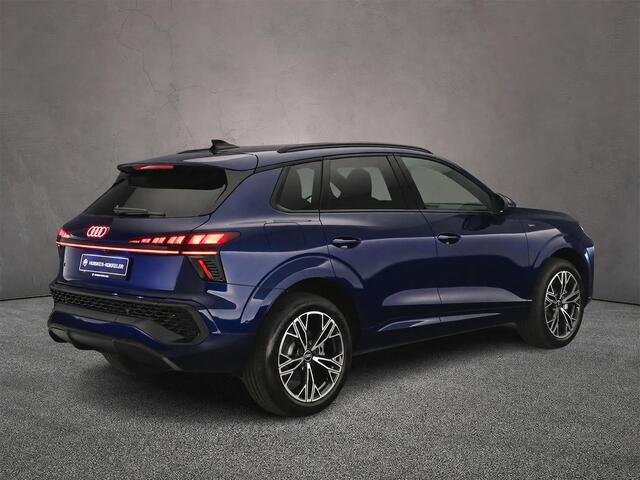 Audi Q3 1.5 e-hybrid 272PK S edition | Privacy-Glas | LED | Techpakket-Plus | 19-Inch | Stoelverwarming | Zwart-Optiek |