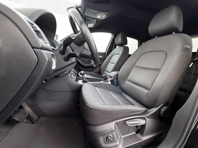 Audi Q3 1.4TFSI 150PK Automaat Sport S Line Trekhaak Stoelverwarming Bose®-Audio Navi Ecc CoD Pdc Edition Elek.Achterklep Bluetooth Lmv Led Privacy Glas Isofix Keyless 1.800KG Trekgewicht