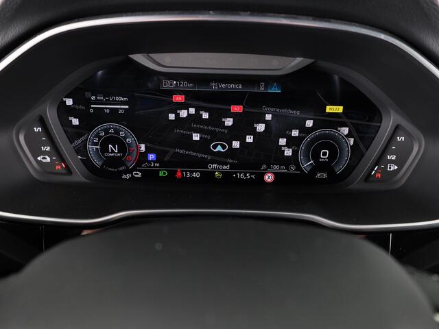 Audi Q3 Sportback 45 TFSI e S Edition 245pk | Panoramadak | Navigatie | Stoelverwarming | Afgevlakt stuurwiel | Parkeercamera