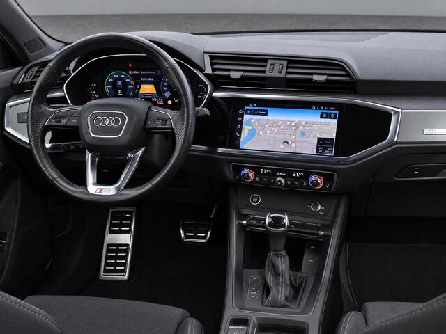 Audi Q3 Sportback 45 TFSIe 180kW/245PK S Edition · Trekhaak · Apple/Android Car Play · Drive select · Garantie t/m 10-03-2027 of 100.000km
