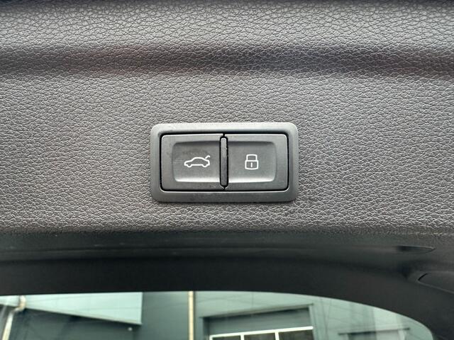 Audi Q3 35 TFSi Aut. S-Edition Camera Leder stoelverwarming