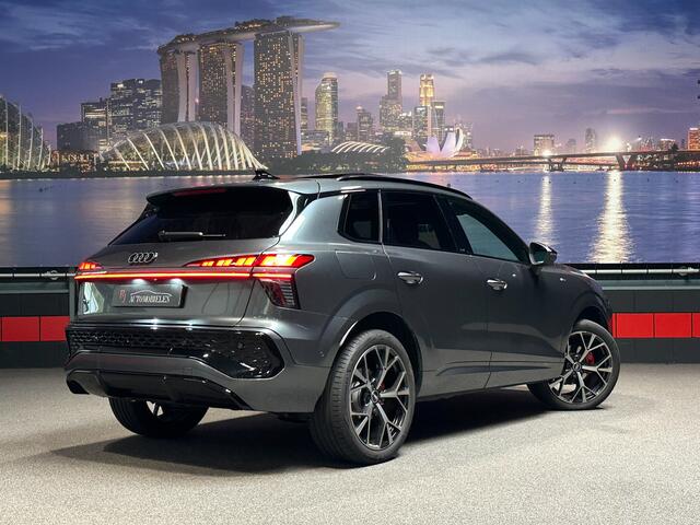Audi Q3 Sportback 35 TFSI S Edition Competition |Panorama|360camera|Sfeer|Memory|ACC