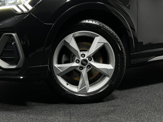Audi Q3 45 TFSI e S edition | TREKHAAK | PANO | NAVI | KEYLESS |