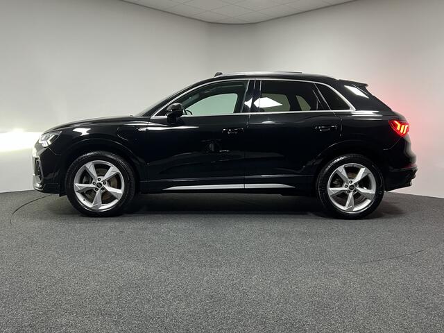 Audi Q3 45 TFSI e S edition | TREKHAAK | PANO | NAVI | KEYLESS |