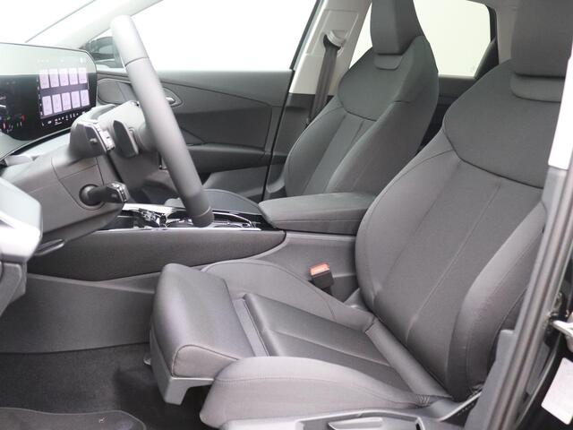 Audi Q3 1.5 e-hybrid Advanced edition 272PK S-Tronic Panoramadak, Trekhaak, Navigatie, Keyless, Stoel & Stuurverwarming, Full Led koplampen, 20 inch Velgen Audi Sport